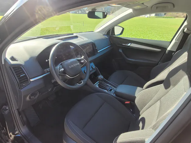 SKODA Karoq 2.0 TDI CR Selection 4x4 DSG *Anhängerkupplung+Garantie*