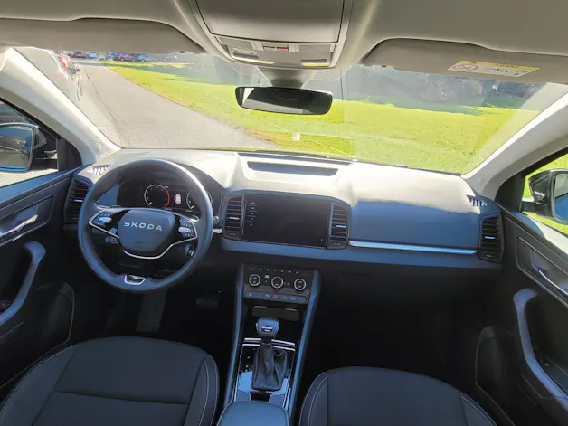 SKODA Karoq 2.0 TDI CR Selection 4x4 DSG *Anhängerkupplung+Garantie*