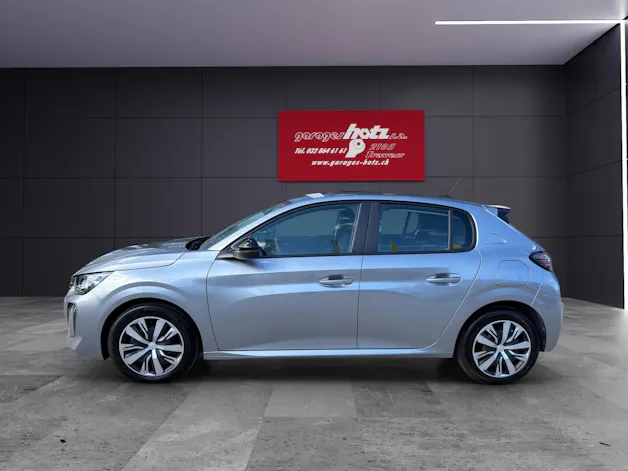 PEUGEOT 208 1.2 Active
