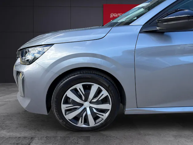 PEUGEOT 208 1.2 Active