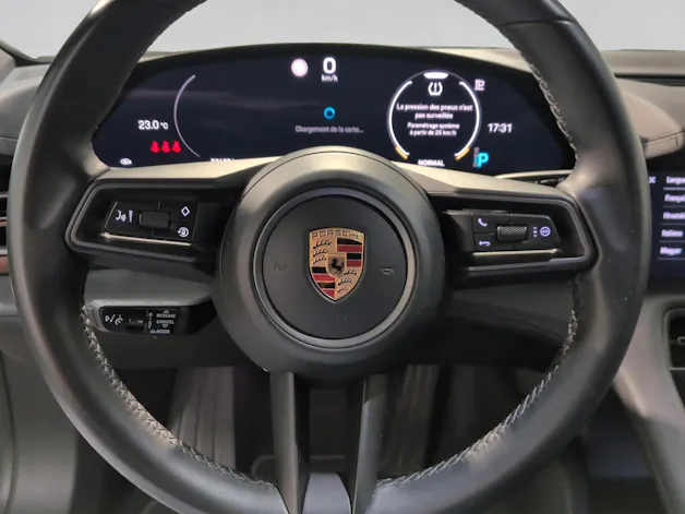 PORSCHE Taycan 4S