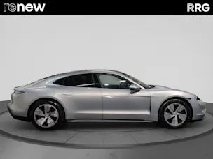 PORSCHE Taycan 4S