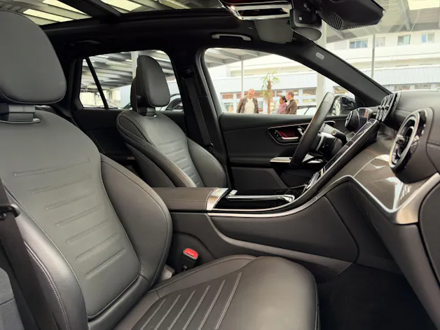 MERCEDES-BENZ GLC 300 d 4Matic AMG Line 9G-Tronic