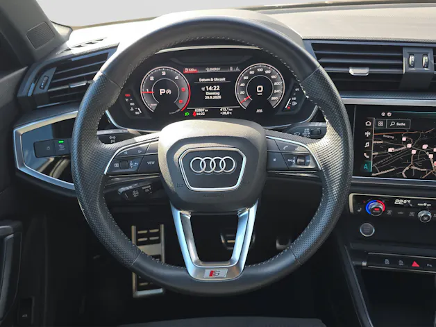 AUDI Q3 2.0 40 TDI S line quattro S-Tronic