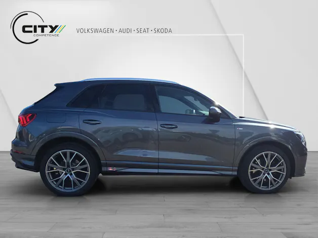 AUDI Q3 2.0 40 TDI S line quattro S-Tronic