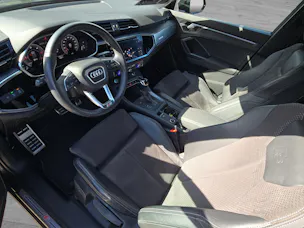 AUDI Q3 2.0 40 TDI S line quattro S-Tronic