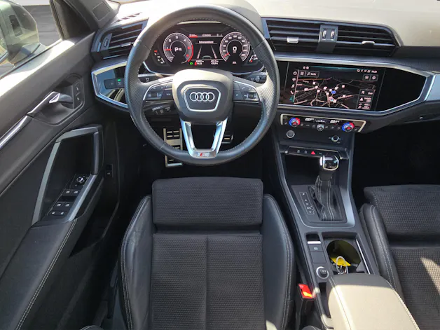 AUDI Q3 2.0 40 TDI S line quattro S-Tronic
