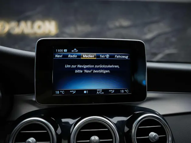 MERCEDES-BENZ GLC Coupé 250 AMG Line 4Matic 9G-Tronic *CH-Fahrzeug*Panorama*360° Kamera*Memory*