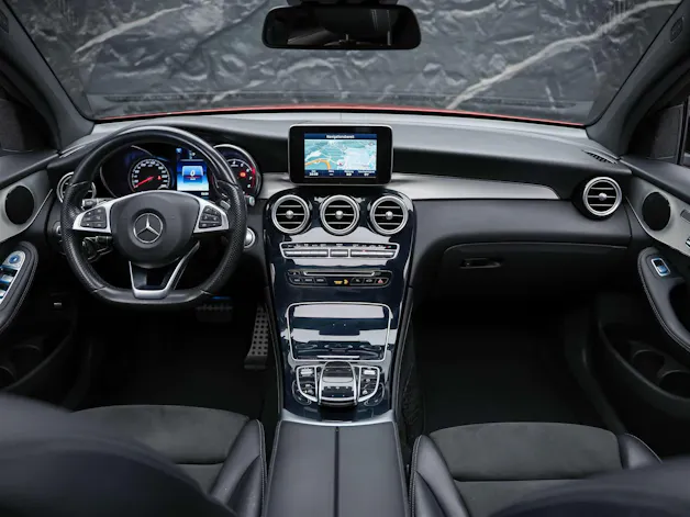 MERCEDES-BENZ GLC Coupé 250 AMG Line 4Matic 9G-Tronic *CH-Fahrzeug*Panorama*360° Kamera*Memory*