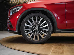 MERCEDES-BENZ GLC Coupé 250 AMG Line 4Matic 9G-Tronic *CH-Fahrzeug*Panorama*360° Kamera*Memory*