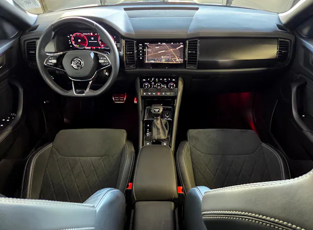 SKODA Kodiaq 2.0 TDI 200 Sportline DSG 7-Plätzer