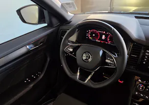 SKODA Kodiaq 2.0 TDI 200 Sportline DSG 7-Plätzer