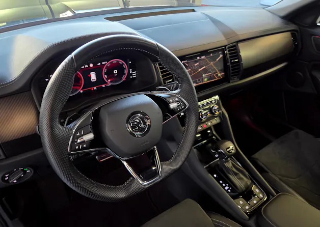 SKODA Kodiaq 2.0 TDI 200 Sportline DSG 7-Plätzer