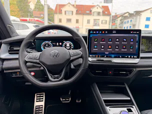 VW Tayron 2.0 TDI 193 PS 4Motion R-Line *** ANHÄNGERKUPPLUNG & HEAD UP DISPLAY ***