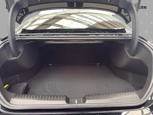 MERCEDES-BENZ CLA 220 8G-DCT 4Matic