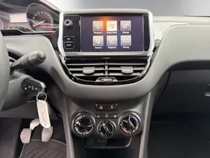 PEUGEOT 208 1.2 PureTech Active