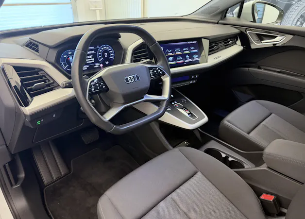 AUDI Q4 Sportback e-tron 35