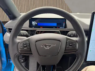 FORD Mustang MACH-E GT AWD 91 kWh mit laufender Werksgarantie!!