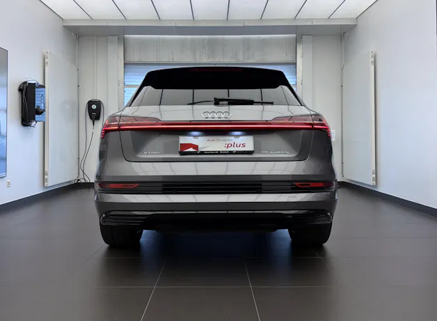 AUDI e-tron 55 Advanced Black Edition quattro