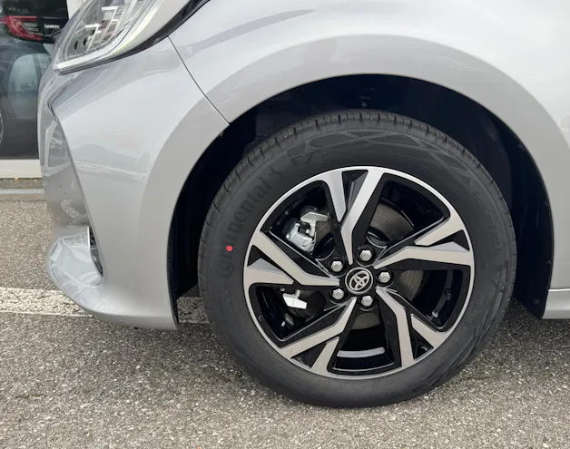 Toyota Yaris 1.5 Trend e-CVT