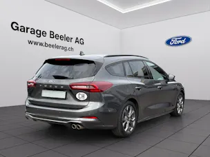 FORD Focus Station Wagon 1.0i EcoB Hybrid 155 ST-Line