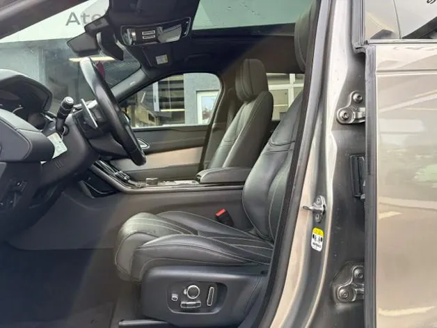 Land Rover Range Rover Velar 2.0 T 300 R-Dynamic HSE