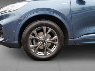 FORD Kuga 2.5 Hybrid ST-Line X 4x4