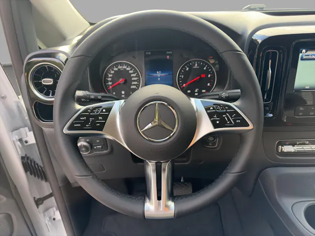 MERCEDES-BENZ Vito 116 CDI Lang Tourer FAMILY 4M Select