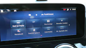 MERCEDES-BENZ GLA 250 4MATIC Swiss Star