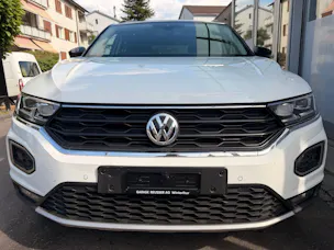 VW T-Roc 2.0 TSI 4MOTION STYLE ***ANHÄNGERKUPPLUNG & PANORAMAGLASDACH***