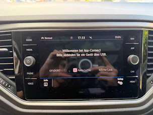 VW T-Roc 2.0 TSI 4MOTION STYLE ***ANHÄNGERKUPPLUNG & PANORAMAGLASDACH***