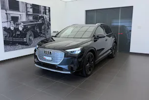 AUDI Q4 e-tron 50 quattro