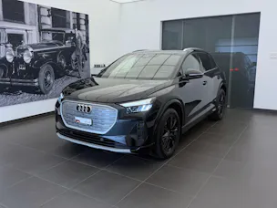 AUDI Q4 e-tron 50 quattro