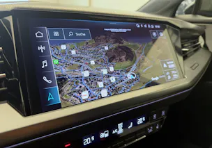 AUDI Q4 e-tron 50 quattro