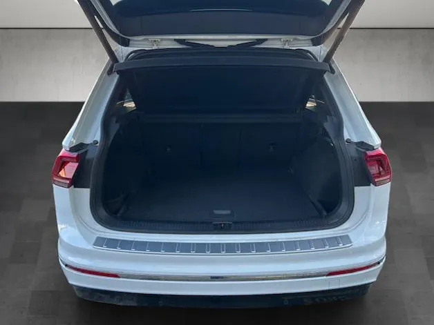 VW Tiguan 2.0TSI R-Line Highline 4Motion DSG