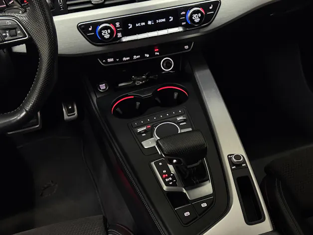 AUDI A4 Avant 50 TDI Sport quattro tiptronic