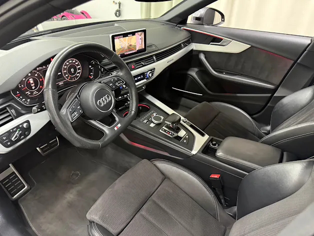 AUDI A4 Avant 50 TDI Sport quattro tiptronic