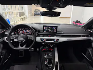 AUDI A4 Avant 50 TDI Sport quattro tiptronic