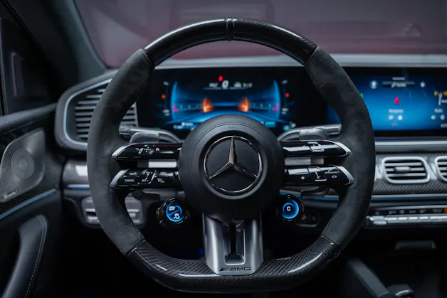 MERCEDES-BENZ GLE 63 S AMG 4matic+ Coupé / Panorama / 360°Kamera / HeadUp