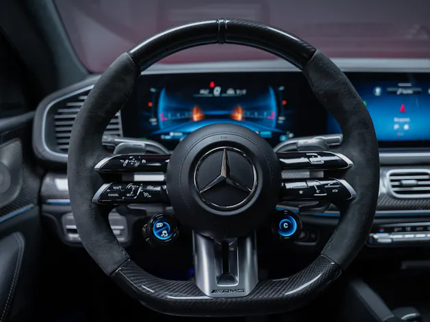 MERCEDES-BENZ GLE 63 S AMG 4matic+ Coupé / Panorama / 360°Kamera / HeadUp