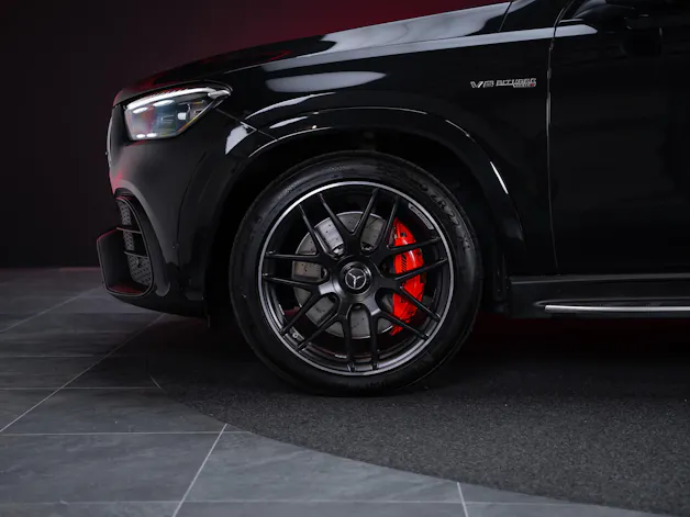 MERCEDES-BENZ GLE 63 S AMG 4matic+ Coupé / Panorama / 360°Kamera / HeadUp