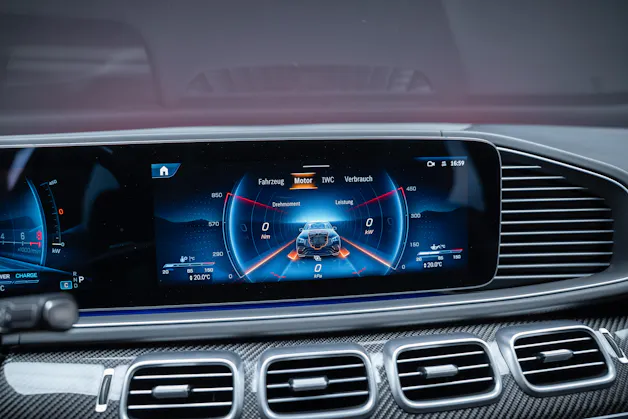 MERCEDES-BENZ GLE 63 S AMG 4matic+ Coupé / Panorama / 360°Kamera / HeadUp
