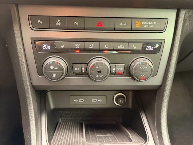 CUPRA Ateca 1.5 TSI ***ANHÄNGERKUPPLUNG SCHWENKBAR***