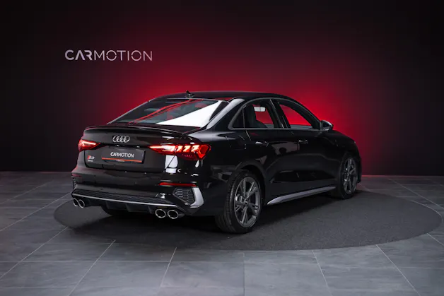 AUDI S3 Limousine 2.0 TFSI quattro S-Tronic / Rückfahrkamera / Ambientebeleuchtung / Tempomat