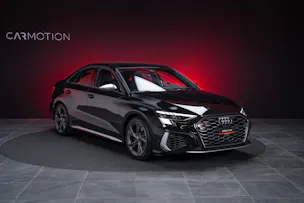 AUDI S3 Limousine 2.0 TFSI quattro S-Tronic / Rückfahrkamera / Ambientebeleuchtung / Tempomat