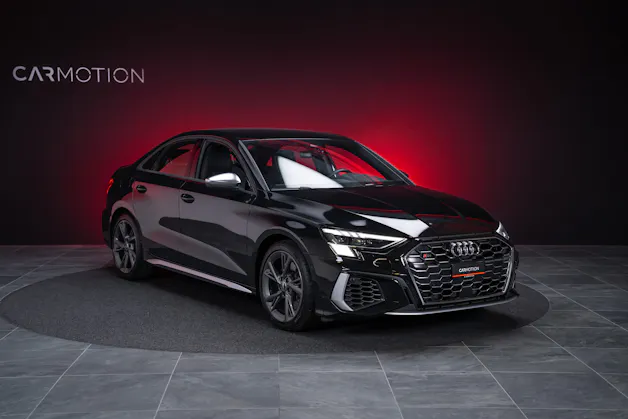AUDI S3 Limousine 2.0 TFSI quattro S-Tronic / Rückfahrkamera / Ambientebeleuchtung / Tempomat