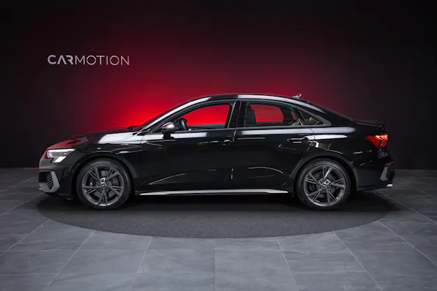 AUDI S3 Limousine 2.0 TFSI quattro S-Tronic / Rückfahrkamera / Ambientebeleuchtung / Tempomat