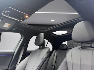 MERCEDES-BENZ E 400 e 4Matic EQ Hybrid 9G-Tronic
