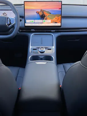 Geely Starray MAX+ PHEV