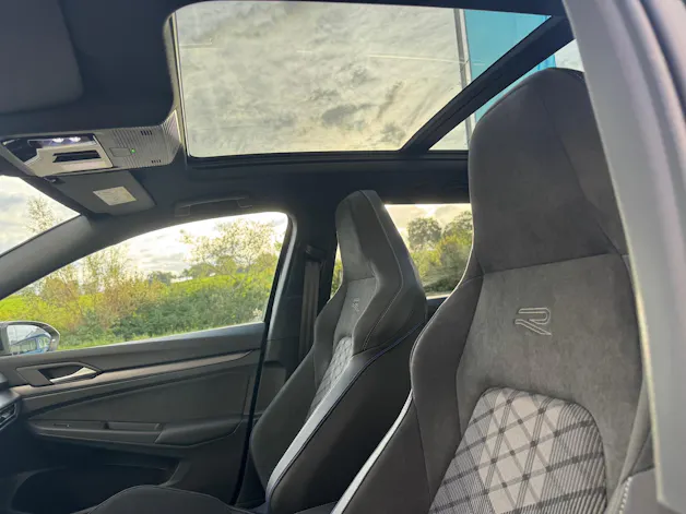 VW Golf Variant 2.0 TSI R-Line DSG 4 Motion